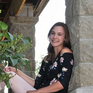 Meet your Posher, Jerrica